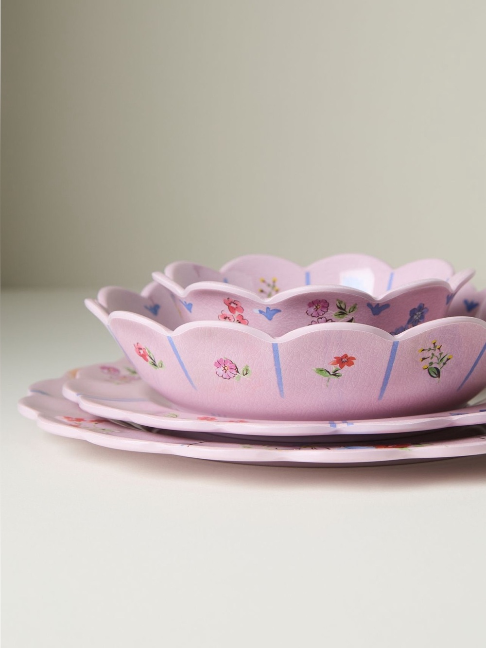 Anthropologie Melamine Dinner Plates Annette Floral New Set of 4 Lilac 12.25” - Picture 2 of 8